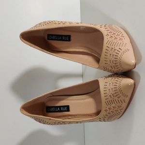 Izabella Rue 7.5 cut out